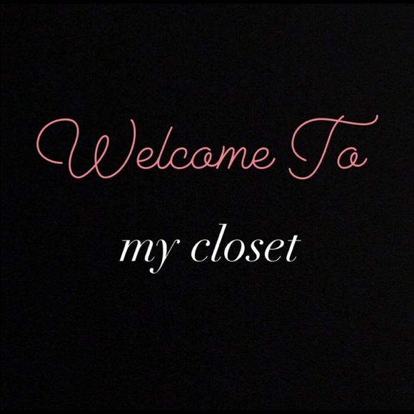 🆕🌸KATE SPADE PARTY ON SHORTS🌸 - Picture 2 of 7